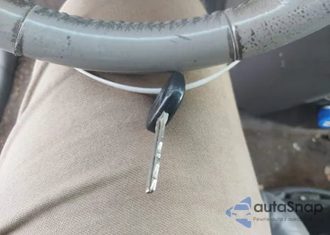 2010 Toyota Sienna Xle из США, поврежденный, VIN 5TDYK4CC3AS290629